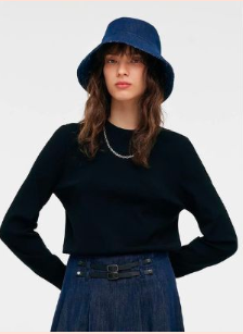 Casual Wear - Long Sleeve Women's Knit Top